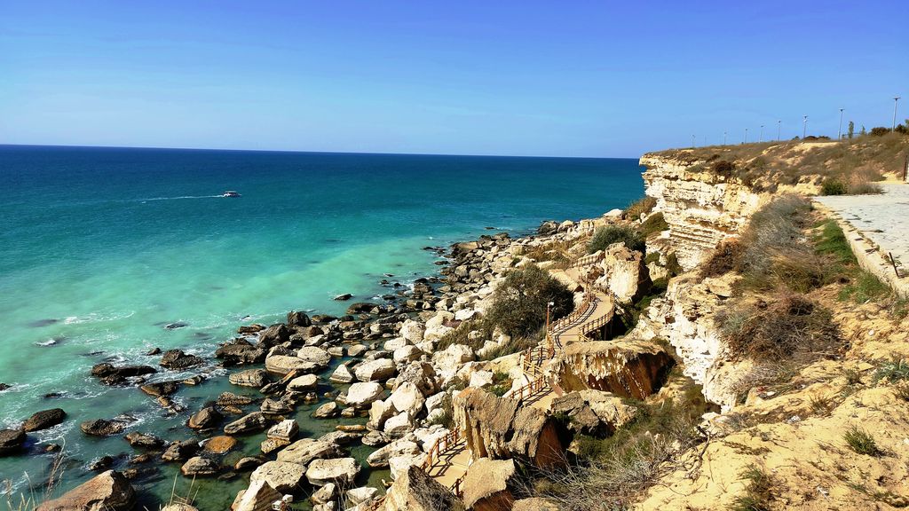 Rocky Trail has become one of the largest tourist attractions in Aktau.