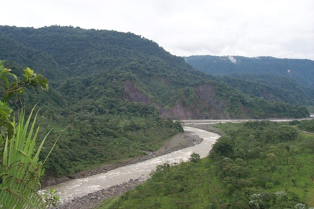 Road to waterfall San Rafael highest in Ecuador, height 160 m, near volcano Reventador