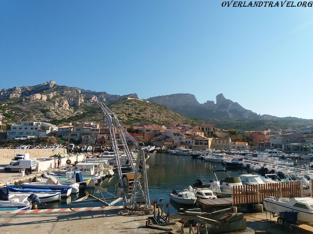 Les Goudes is located at the eastern end of Marseille just before the Calanque. Les Goudes is located at the eastern end of Marseille just before the Calanque.