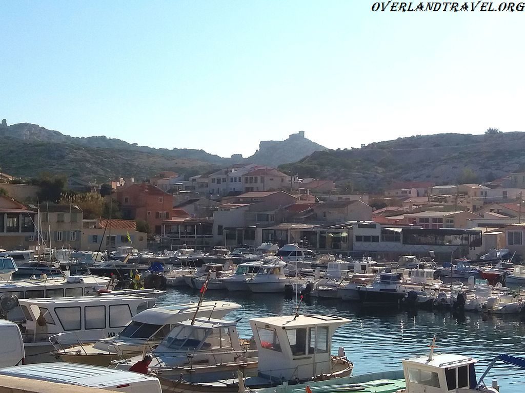 Les Goudes is located at the eastern end of Marseille just before the Calanque. Les Goudes is located at the eastern end of Marseille just before the Calanque.