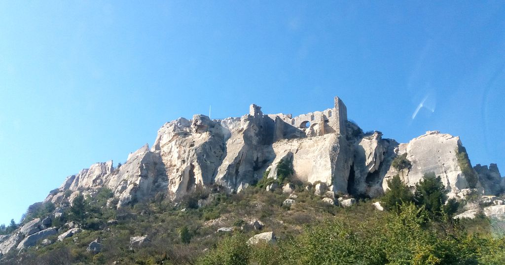 Today, its historical heritage is exceptional with a treasure of 22 architectural pieces classified as a Historic Monument.