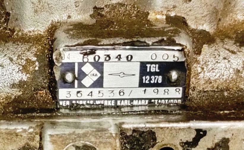 Diesel injection pump TGL 12378 (4)