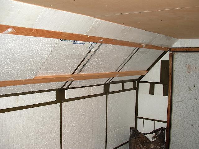 Truck GDR 4x4 IFA-W50LA KUNG thermal insulation