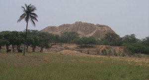 Перу, долина пирамид Тукуме. Peru, Valley of the Pyramids of Tucum.